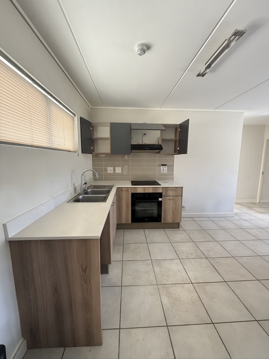 2 Bedroom Property for Sale in Admirals Park Western Cape